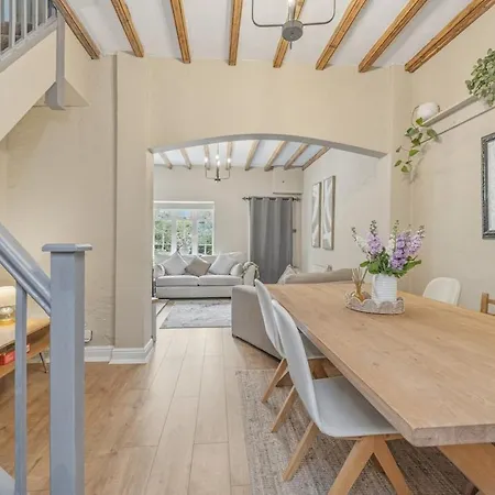 בית נופש Ivy Cottage, Church Lane, York Elvington